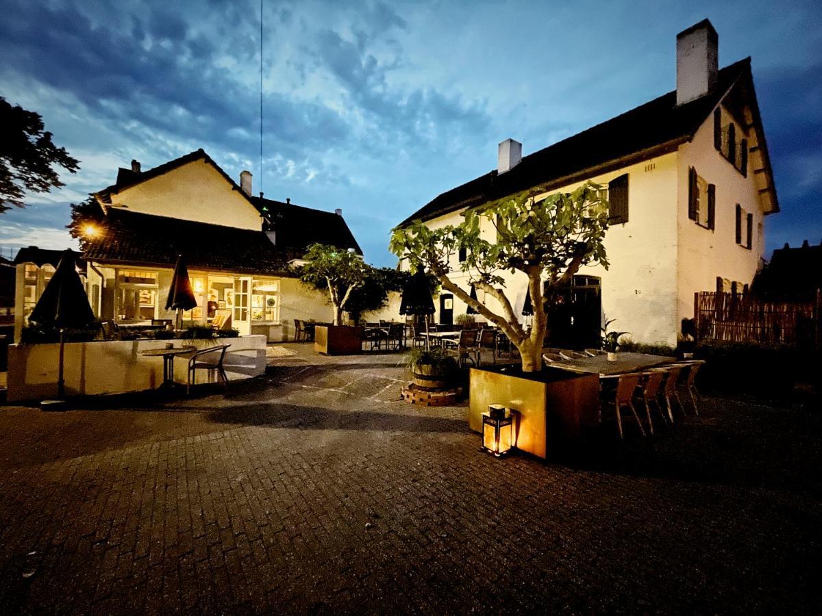 In De Witte Dame Hotel Bar Kitchen Apartments Grubbenvorst Exterior foto