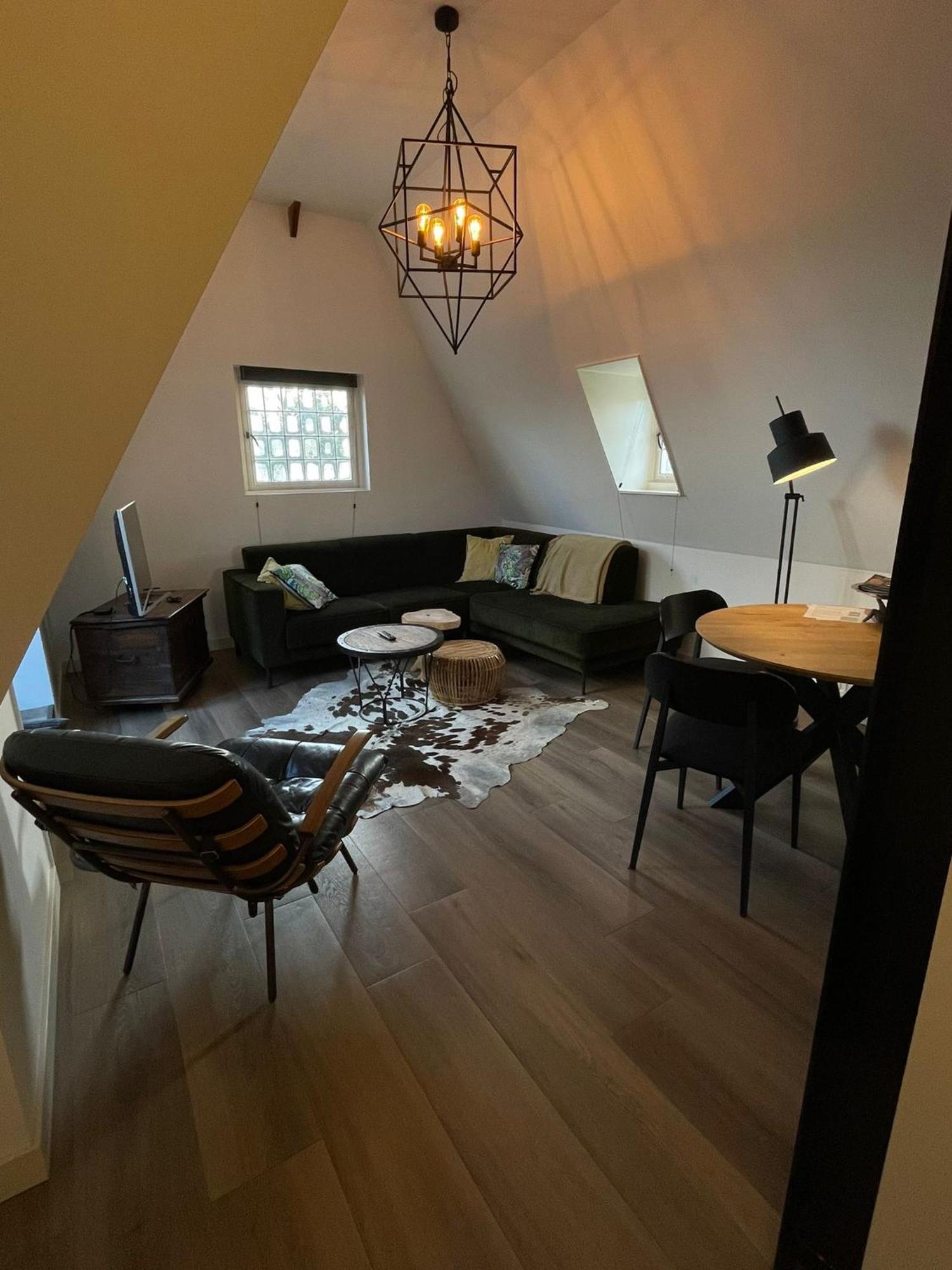 In De Witte Dame Hotel Bar Kitchen Apartments Grubbenvorst Exterior foto